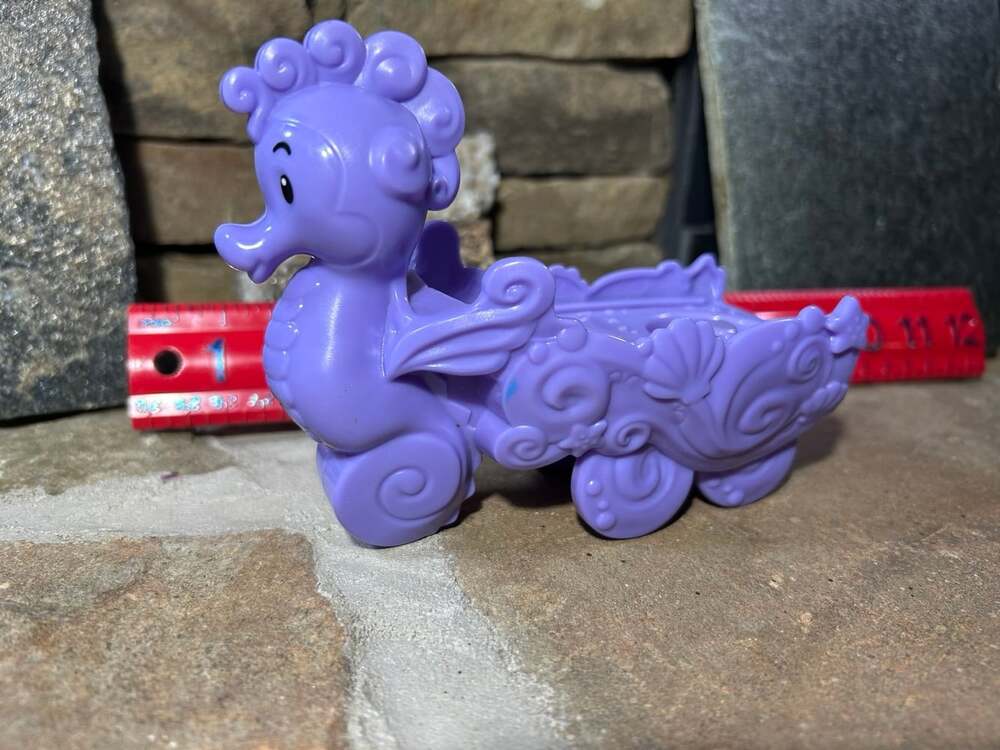 Disney Fisher Price Little People Ariel The Little Mermaid Seahorse Chariot